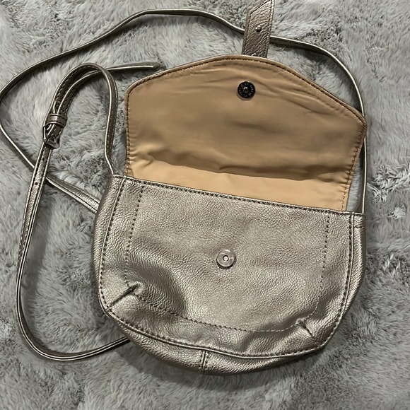 NINE WEST PURSE - Picture 2 of 3